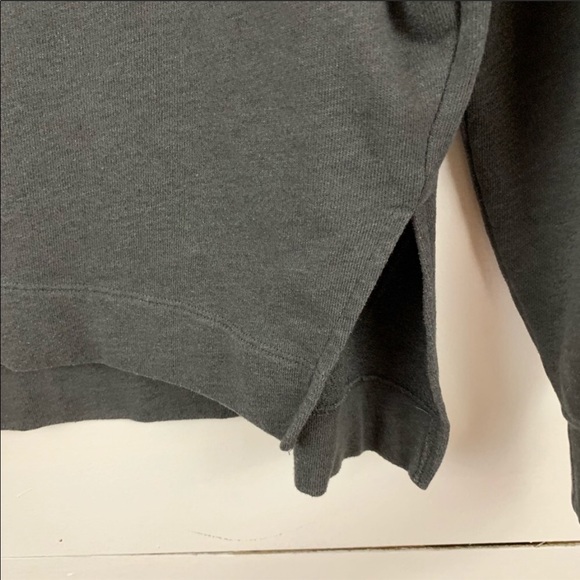 MADEWELL Crewneck Pullover Sweatshirt Split Hem - Picture 2 of 5